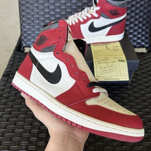 JORDAN 1 RETRO HIGH OG CHICAGO REIMAGINED LOST & FOUND 2022 Size 9 - Picture 2 of 7